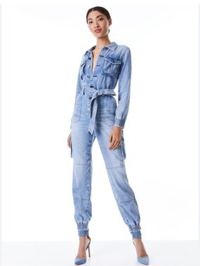 Alice + Olivia Etha Chambray/Denim Utility Cargo Jumpsuit with Tie Belt W30